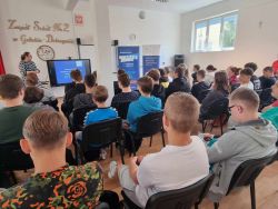 Wykłady o nowych mediach i manipulacji w ZS Nr 2! (6)