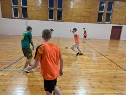SZKOLNA LIGA PIŁKI NOŻNEJ HALOWEJ (3)
