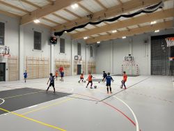 Hala ZS nr 2 otwarta dla młodych piłkarzy 4