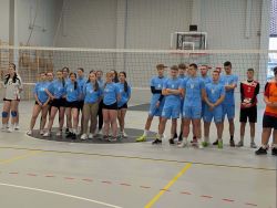 MISTRZOSTWA POWIATU W PIŁKĘ SIATKOWĄ7