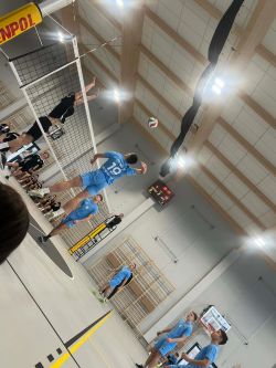 MISTRZOSTWA POWIATU W PIŁKĘ SIATKOWĄ21