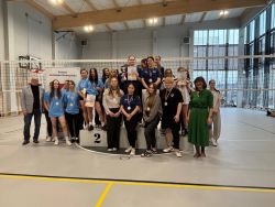 MISTRZOSTWA POWIATU W PIŁKĘ SIATKOWĄ24