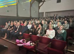 Mężczyźni rządzą światem, a nimi kobiety...15