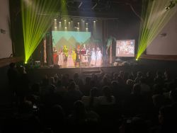 Mężczyźni rządzą światem, a nimi kobiety...16