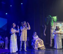 Mężczyźni rządzą światem, a nimi kobiety...21