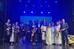 Mężczyźni rządzą światem, a nimi kobiety...26