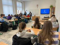 Lekcja z udziałem pracowników banku1