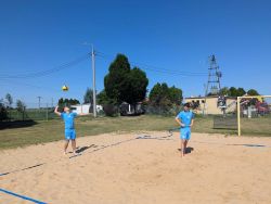Podwójne Mistrzostwo Powiatu w Siatkówce Plażowej dla Zespołu Szkół nr 211