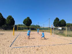 Podwójne Mistrzostwo Powiatu w Siatkówce Plażowej dla Zespołu Szkół nr 213