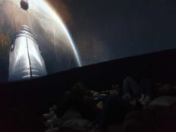 MOBILNE PLANETARIUM (2)