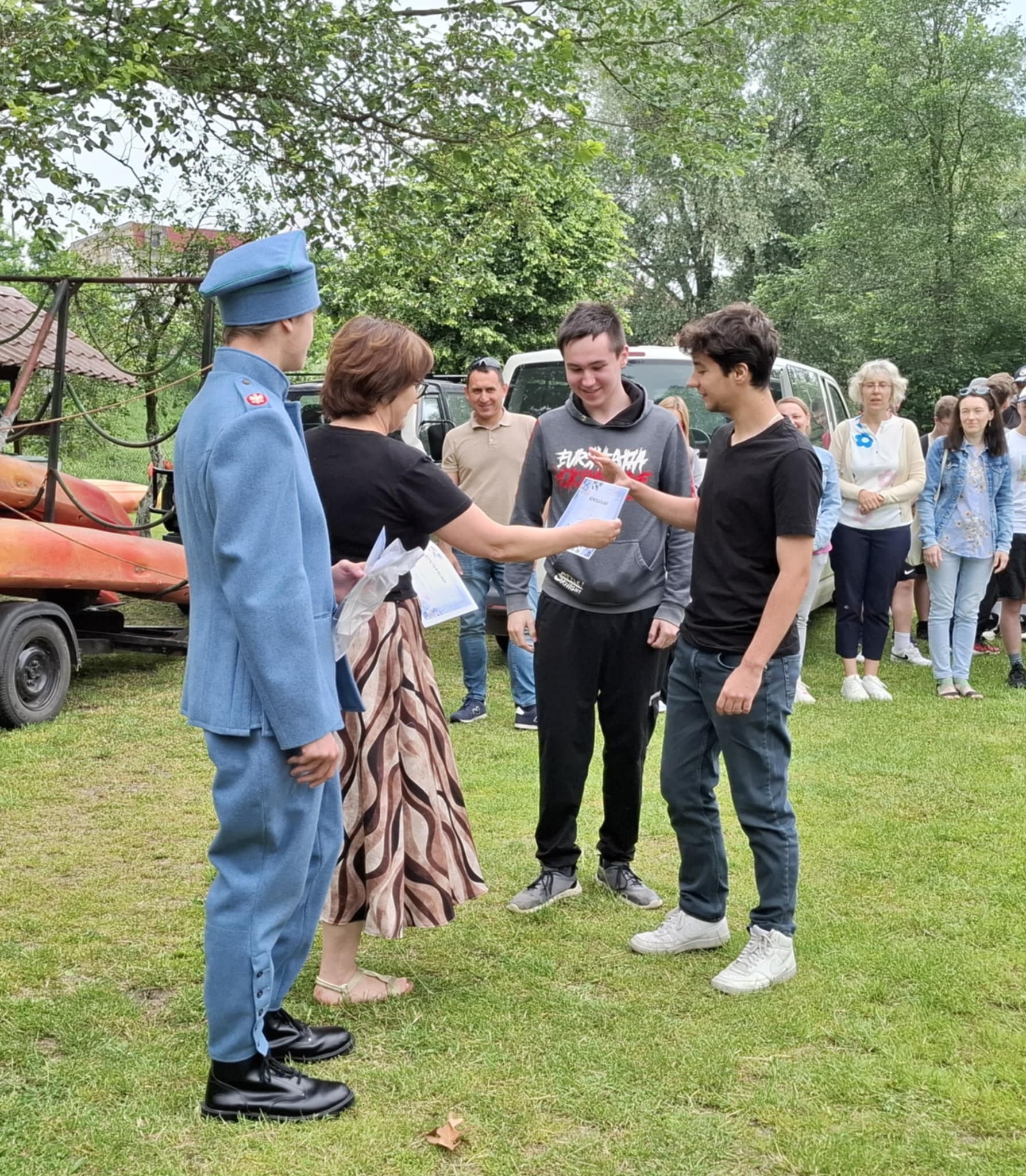 Gra terenowa "Żołnierz Błękitnej Armii"